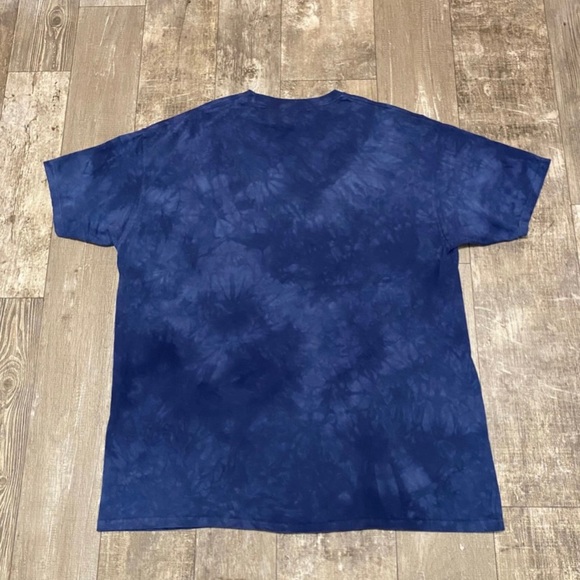 The Mountain Vintage 2001 Wolf Dog USA Flag America T-Shirt Blue Tie Dye XXXL 3X - Picture 4 of 5